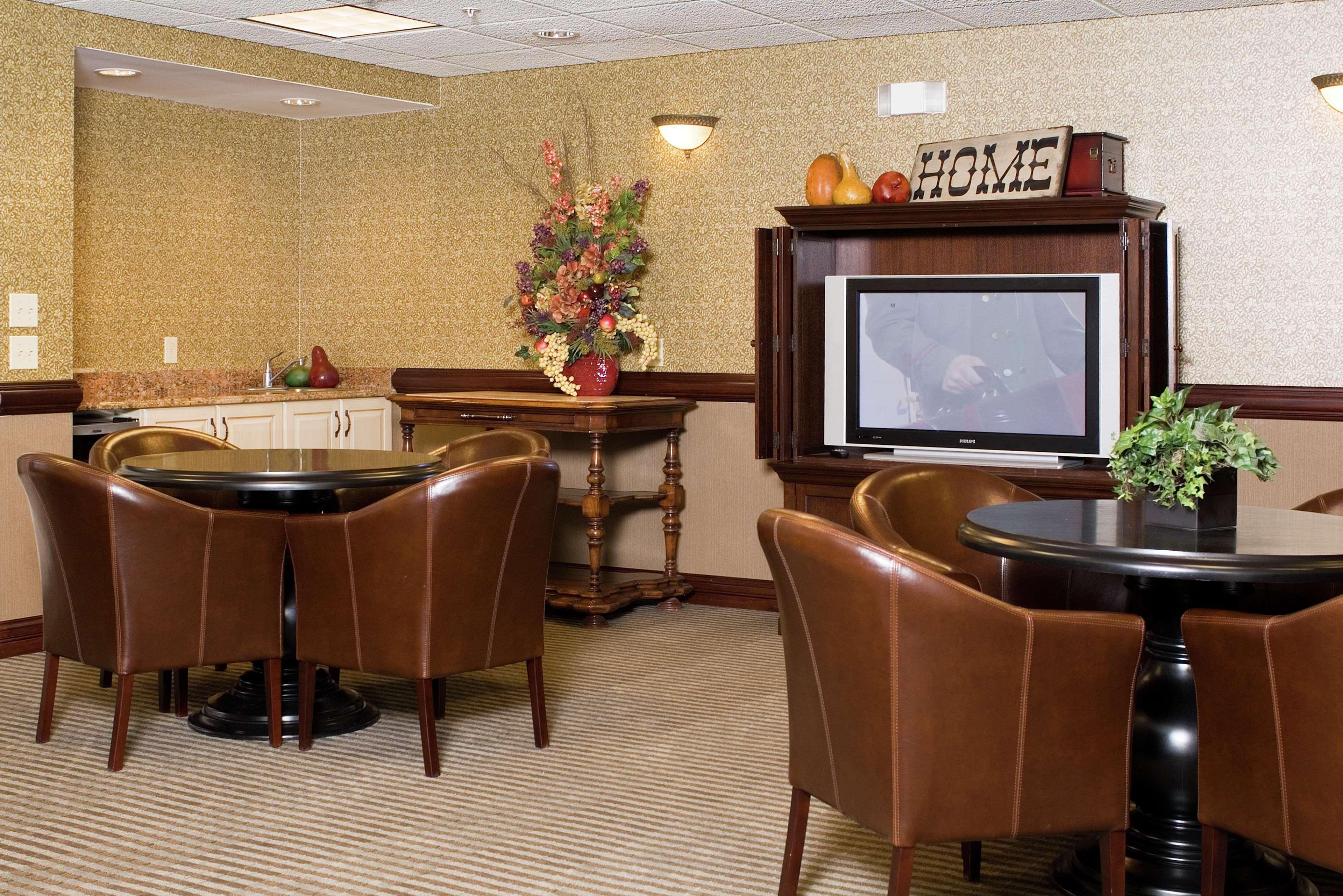 Homewood Suites By Hilton Bloomington Restaurant photo